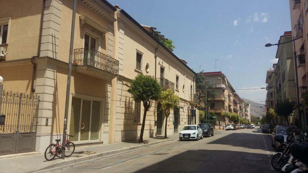 Residenza D'Epoca B&B Celeste Казерта Экстерьер фото