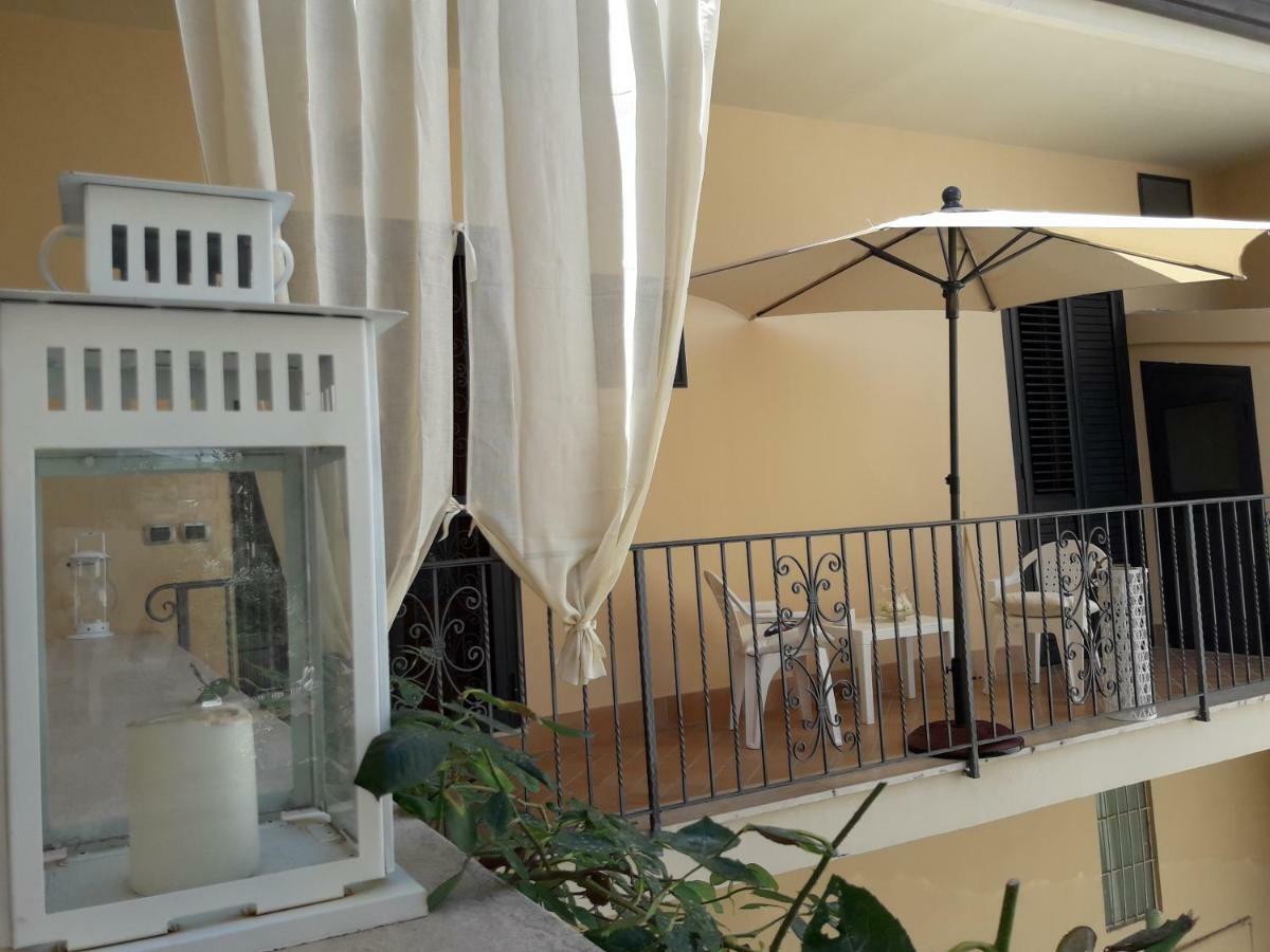 Residenza D'Epoca B&B Celeste Казерта Экстерьер фото
